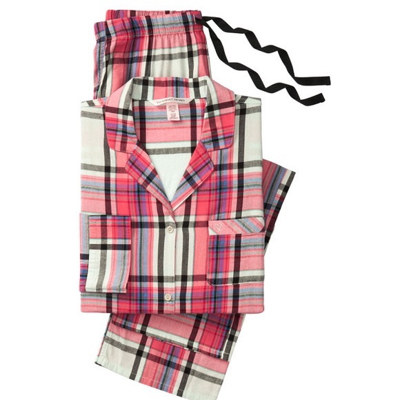 Victoria’s Secret lightweight flannel pajama set! - Picture 1 of 5